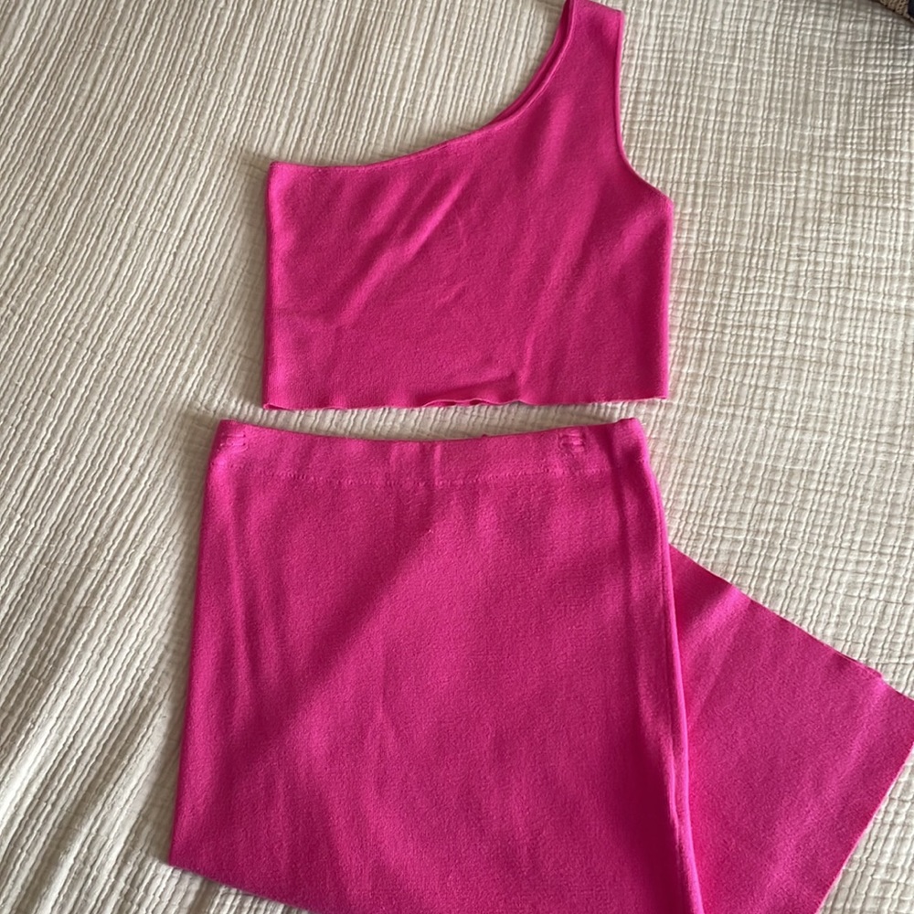 Two Piece Set - Pink Lily